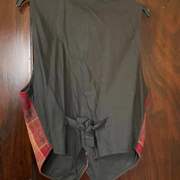 Vintage 80’s/ 90’s A.J. Wool Plaid Vest - Picture 5 of 6